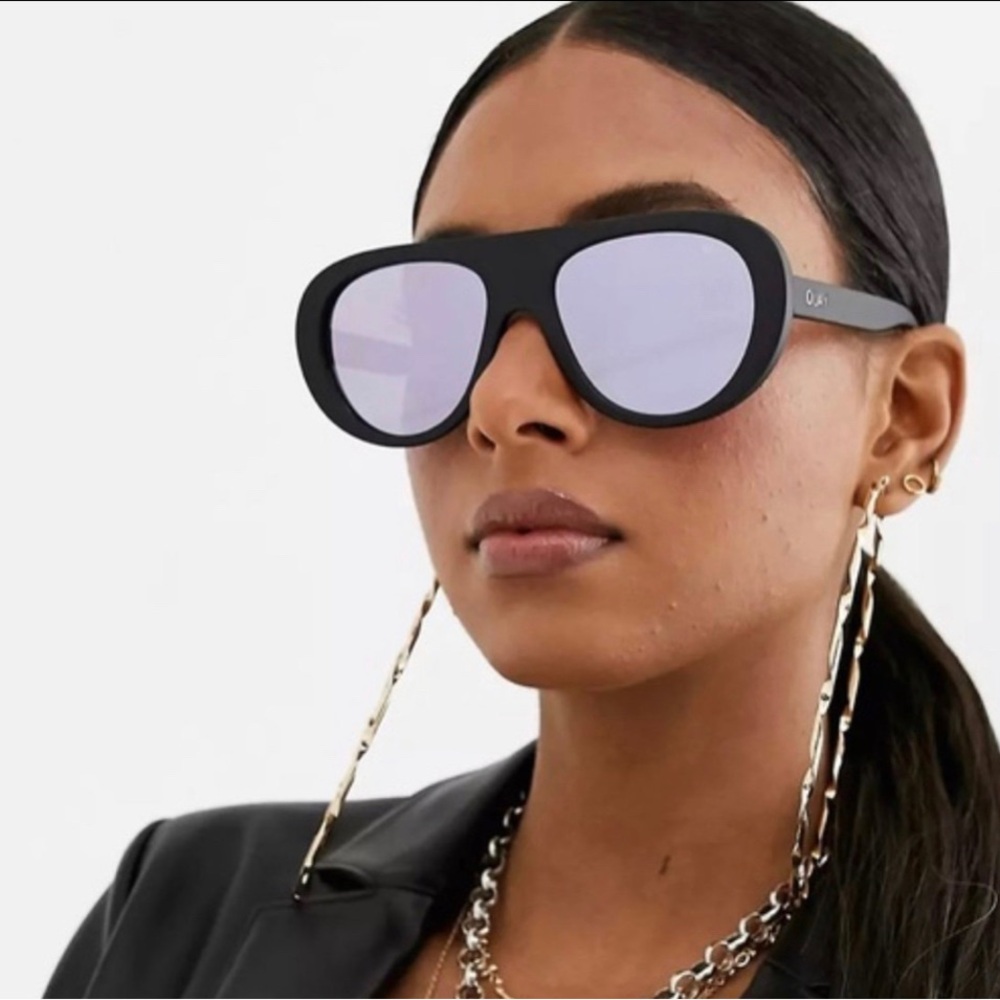 Quay Australia Bold Moves sunglasses